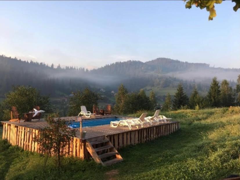 з неймовірними краєвидами, карпатський чан Dream, чан джакузі * Slavske
