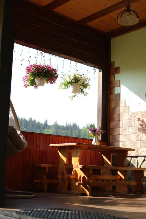 з неймовірними краєвидами, карпатський чан Dream, чан джакузі Guest house Slavske